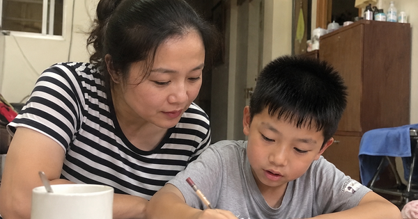 Chỉ dạy đúng 2 câu mà người mẹ này giúp con đỗ ĐH nổi tiếng: Hiệu quả hơn 100 lời khen, giúp trẻ vững vàng cả đời!