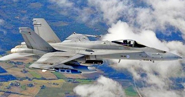 Phần Lan viện trợ Ukraine tên lửa tầm bắn 370km cùng tiêm kích F/A-18?
