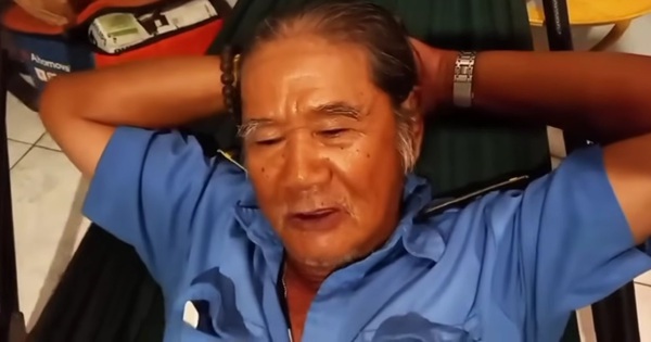Nam nghệ sĩ phải đi trông xe, sống không nhà cửa: "Trời ơi"