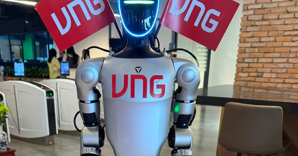 VNG cho Robot biểu diễn võ công trong ĐHĐCĐ, kỳ vọng có lãi trở lại vào năm nay