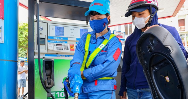 Xăng sinh học E10 thế nào sau gần 1 tuần bán toàn quốc?