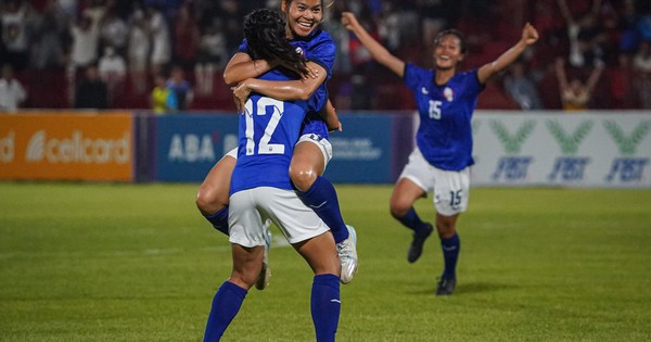 Tuyển Campuchia gây sốc khi “đè bẹp” Singapore 5-0