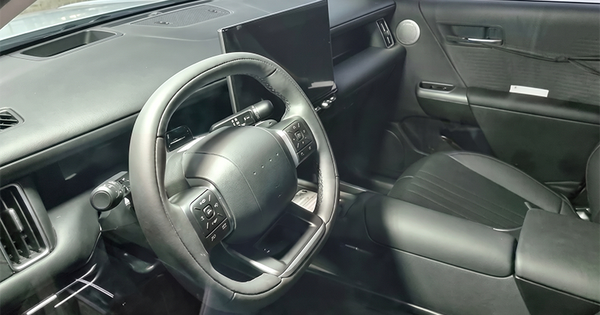 Hyundai Tucson đời mới lộ rõ nội thất hơn: Vô-lăng mới, màn 