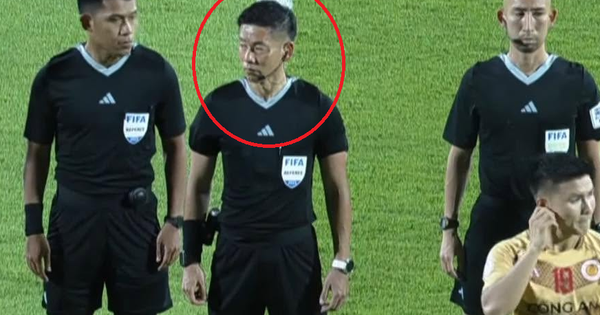 Trọng tài FIFA tạo ra 2 tình huống tranh cãi, đẩy tuyển Việt