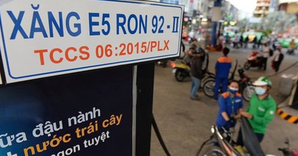 Xăng E5 được khuyên dùng cho xe đời cũ, người dân có thể tìm
