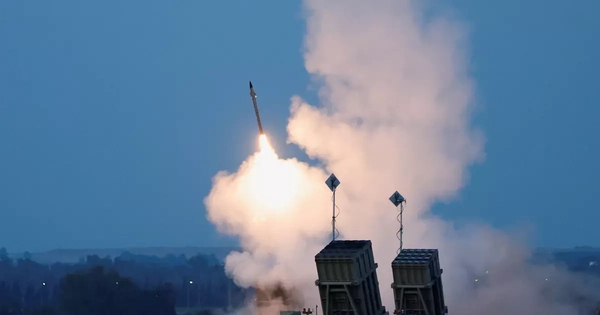 Nhiều tiếng nổ lớn vang lên ở Iran, quân đội Israel xác nhận