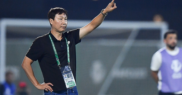 Bỏ lịch trình FIFA, đội tuyển Việt Nam có nguy cơ “văng” khỏ
