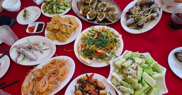 10 năm mới đi du lịch với nhà chồng một lần nhưng 