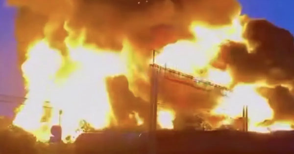 Hạ tầng đường sắt ở Luhansk và Donetsk bị tấn công