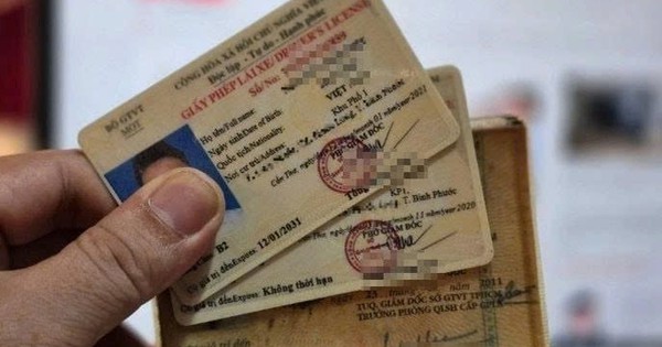 Công an có thông báo quan trọng liên quan giấy phé