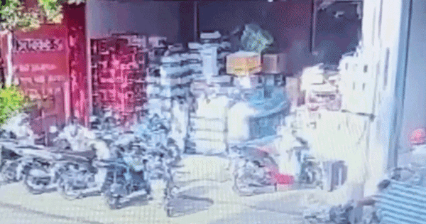 Cháy quán photocopy khiến cụ ông tử vong: Camera ghi cảnh co