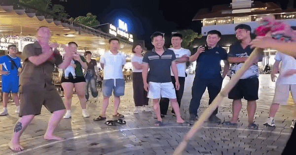 Sự thật về trò chơi anh Tây to cao phải chịu thua 