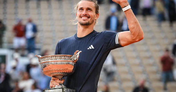 Alexander Zverev: Chức vô địch không chỉ của quần 