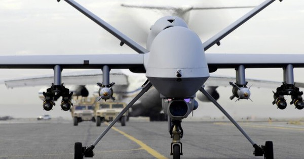 Xem UAV chiến đấu MQ-9 của Mỹ bốc cháy trên bầu trời Iraq