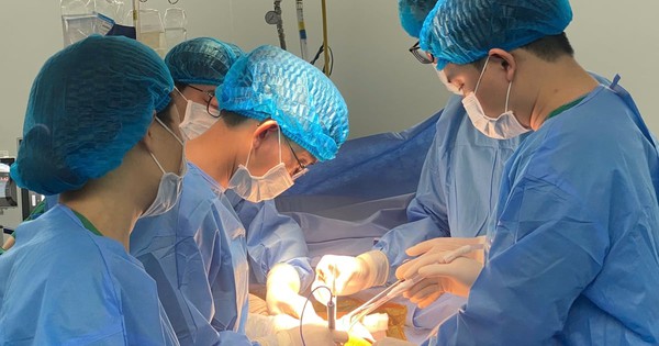 7 cuộc đời được viết tiếp từ quyết định hiến tạng của một gia đình