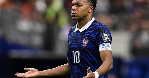 Không cầu thủ Pháp và Anh nào muốn đá trận tranh hạng 3 World Cup