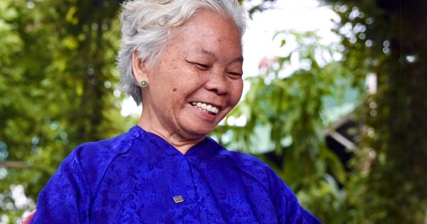 Vợ liệt sĩ Huỳnh Văn Quên: 'Từ nay tui là vợ ông ấy thật rồi...'