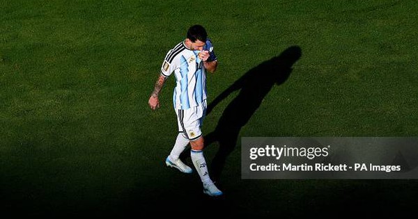 Messi bị chấm số điểm rất thấp, lu mờ trước "siêu dự bị" của Tây Ban Nha