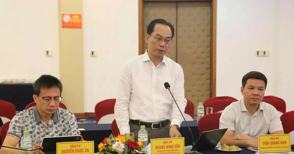 Gian lận thi ở Quảng Trị: Bộ trưởng Bộ GD&ĐT Hoàng Minh Sơn làm việc với UBND tỉnh