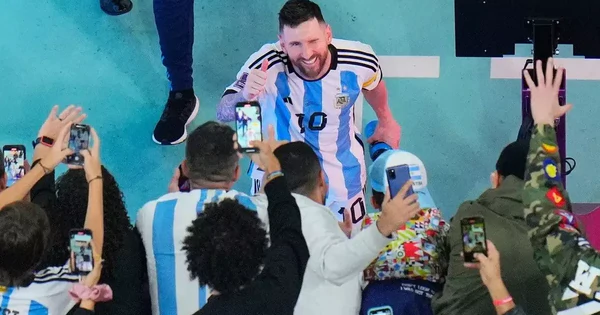Tổng thống Argentina trao quyền quyết định ngày nghỉ lễ quốc gia cho Messi và đồng đội