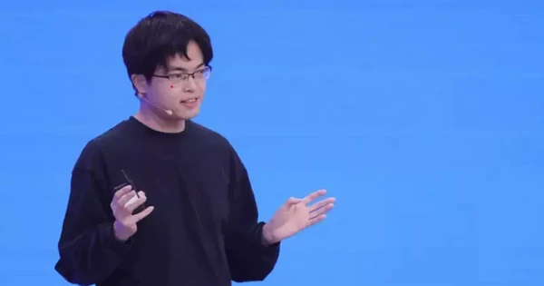 Trung Quốc gây sốc với mô hình 2,8 nghìn tỷ tham số, tỷ phú Elon Musk trầm trồ