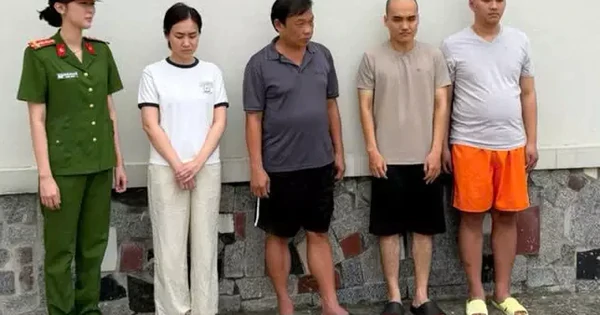 Trưởng phòng kinh doanh của SJC khai thủ đoạn 'khai sinh' cho 3.400 viên kim cương nhập lậu từ Hồng Kông
