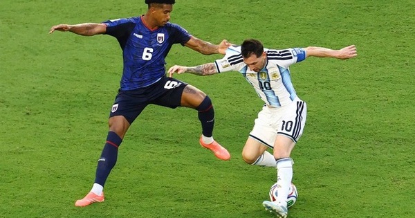 DIỄN BIẾN Argentina vs Ai Cập: Messi và Mohamed Salah cùng đá chính