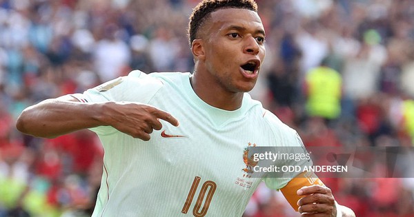 Highlights Pháp vs Maroc: Mbappe và Dembele đồng loạt lập siêu phẩm