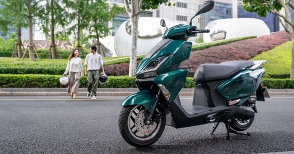 Xe ga ‘made in China’ giá khoảng 35 triệu đồng ra mắt: Thiết kế hiện đại, trang bị như SH Mode