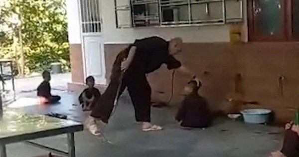 Nguyên nhân ban đầu vụ cháu bé bị người đàn ông đánh đập ở chùa Bầu, Phú Thọ