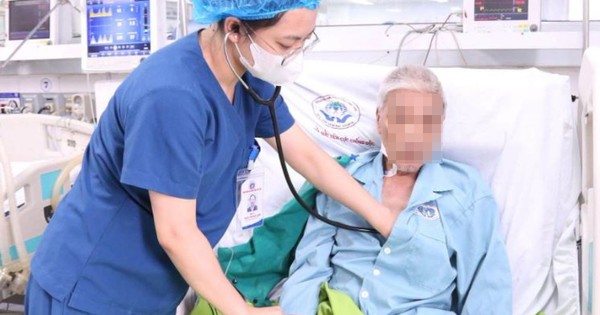 Nam bệnh nhân 69 tuổi ngừng tim 15 lần, được cứu sống bằng kỹ thuật đặc biệt