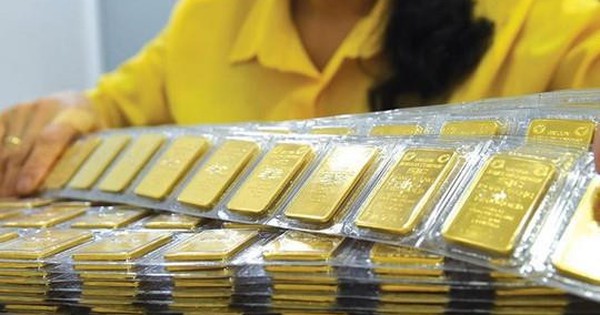 Chủ tịch Hà Nội yêu cầu kiểm tra chuyên đề ít nhất 2 doanh nghiệp vàng bạc