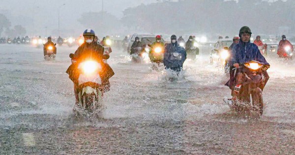 Dự báo thời tiết 14/8: Miền Bắc mưa lớn từ chiều, kết thúc đợt nắng nóng