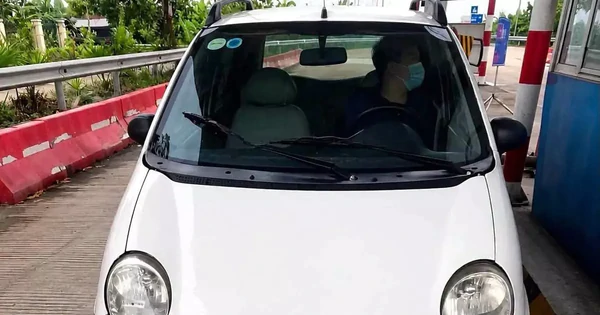 Vụ ô tô 'cỏ' bị phạt nguội gần 500 triệu: Cục CSGT lý giải vì sao chủ xe không nhận được thông báo