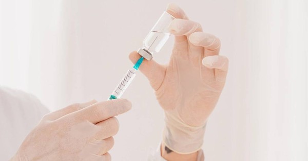 Lời khuyên của Giám đốc Bệnh viện Đại học Y Hà Nội dành cho người đang tiêm thuốc bổ não
