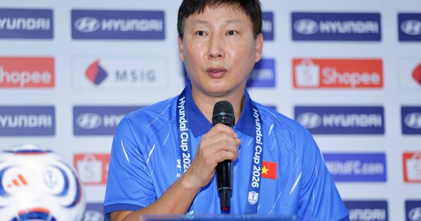 HLV Kim Sang-sik “đọc bài” của đối thủ, tuyên bố hạ gục Malaysia ở bán kết AFF Cup