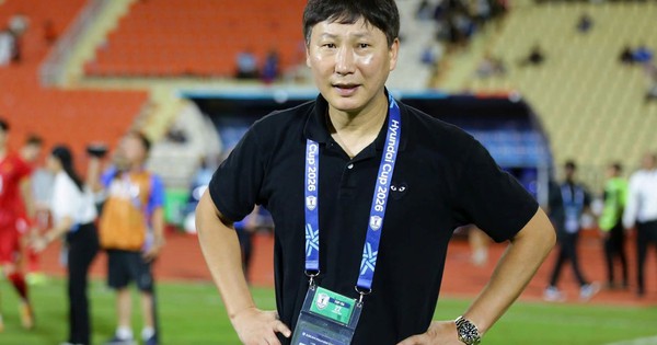 "Phép thuật" của HLV Kim Sang-sik đã gieo sầu cho tuyển Thái Lan như thế nào?