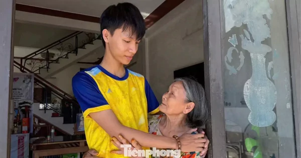 Nam sinh mồ côi được xóa khoản nợ 1,7 tỷ đồng: ‘Em sẽ cố gắng học, sống nên người’