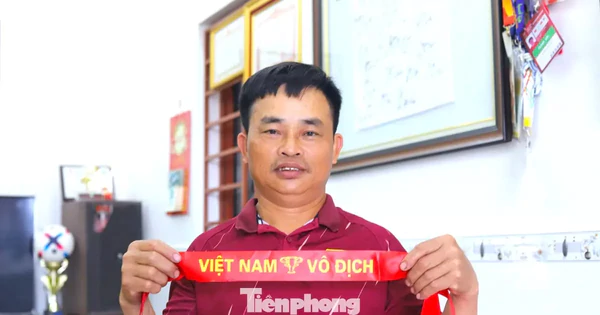 Gia đình các tuyển thủ Nghệ An vượt hàng trăm km tiếp lửa đội tuyển Việt Nam