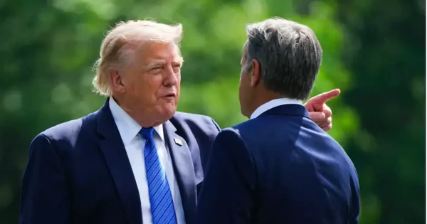 Tổng thống Mỹ Trump bác tin giám đốc CIA tới Nga để cảnh báo