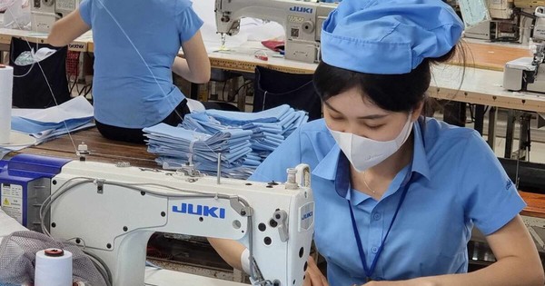 Không cho lao động nữ nghỉ 30 phút/ngày khi 'đèn đỏ' bị phạt tới 40 triệu đồng