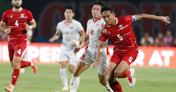 Tuyển Việt Nam thắng Indonesia 3-0: HLV Kim Sang-sik khiến đối thủ rối loạn