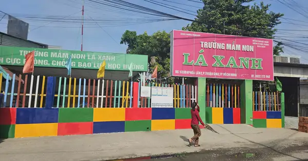 Thông tin mới vụ bảo mẫu bắn dây thun vào lòng bàn chân trẻ