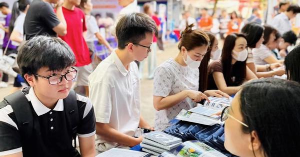 Điểm chuẩn Học viện Ngân hàng 2026 cao nhất 26,61