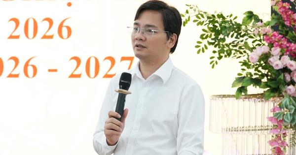 Giám đốc Sở GD&ĐT Tuyên Quang Vũ Đình Hưng bị tạm đình chỉ công tác