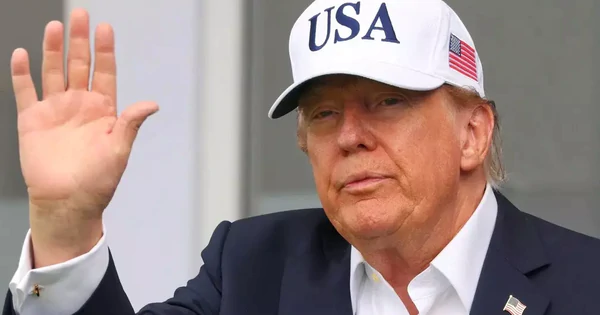 Tổng thống Trump nói Mỹ ‘có thể ở lại Iran và giữ lấy dầu’, giống như Venezuela