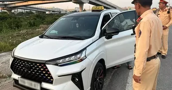 Chở khách thu 100 nghìn đồng, tài xế đối mặt khoản phạt gấp 130 lần