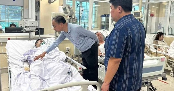 Vụ cháy 5 người chết ở Hà Nội: Bộ Y tế hỏa tốc yêu cầu dốc toàn lực cứu nạn nhân