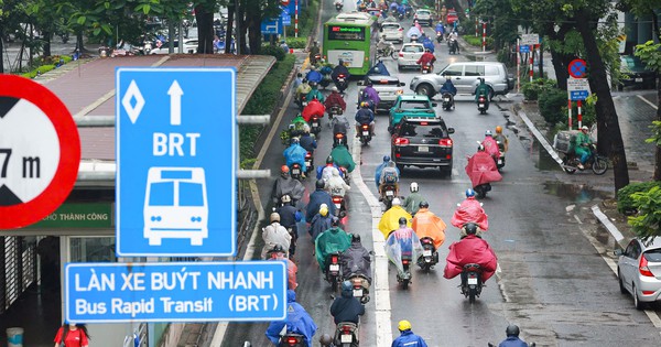 Hà Nội mở làn BRT, giao thông nút Láng Hạ - Giảng Võ thay đổi ra sao?