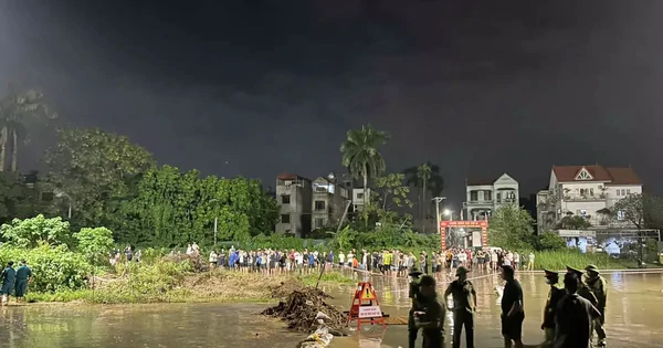 Trường Đại học Mỏ -Địa chất nói về nam sinh viên nghi mất tích khi đi qua khu vực ngập sâu ở Hà Nội